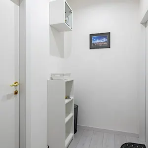 Quiet And Modern Apartment Florence