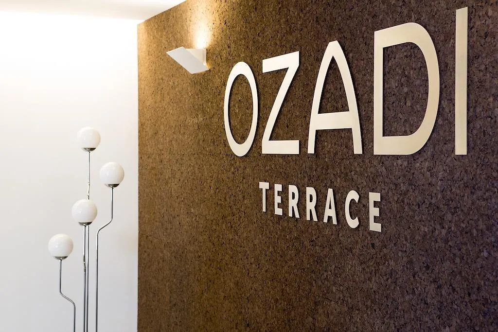 Ozadi Tavira Hotel